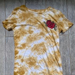 Aeropostale / tie dye rose tee